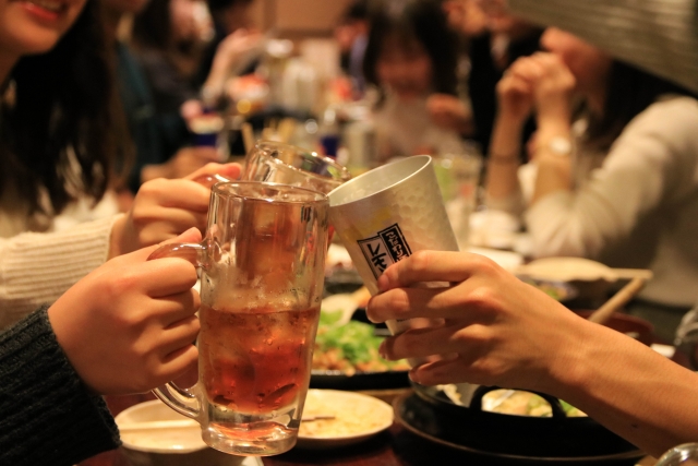 貸切で一体感のある宴会を。大人数でも移動しやすい広々とした座席レイアウト